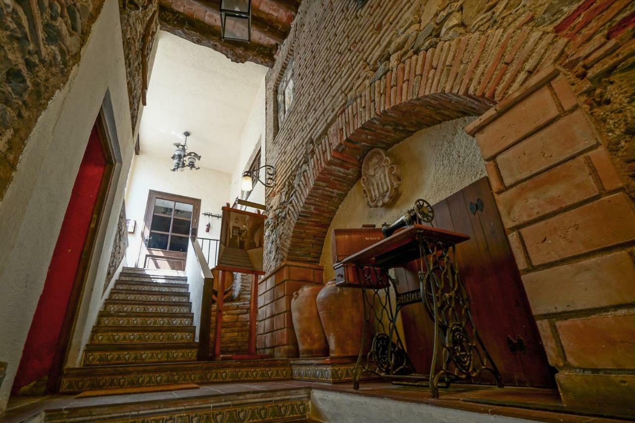 Villa Casa Rustíca Cal Mian Almoster Exterior foto